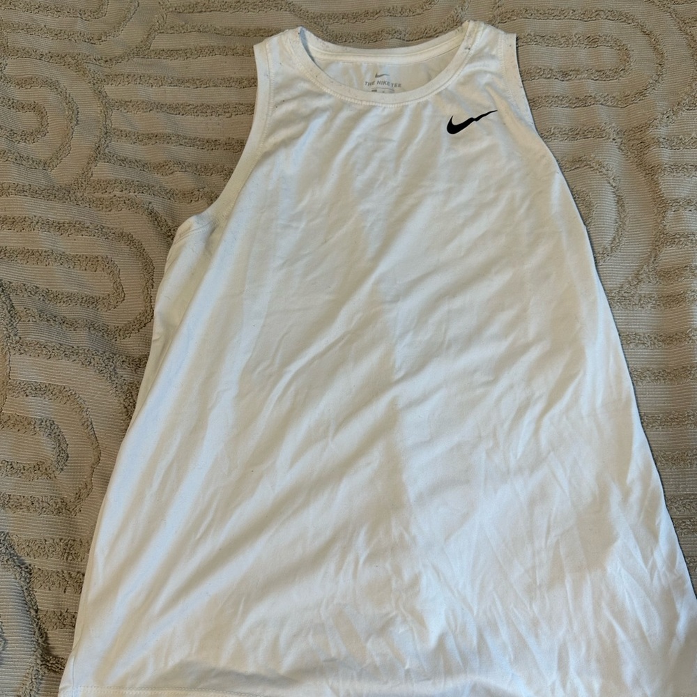 Nike tank top size med